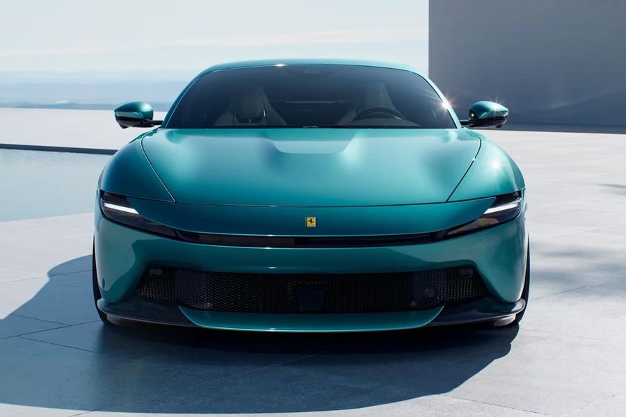 Ferrari Reveal The Roma Replacement