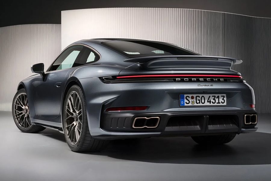 Porsche Unveils the 992.2 Turbo S