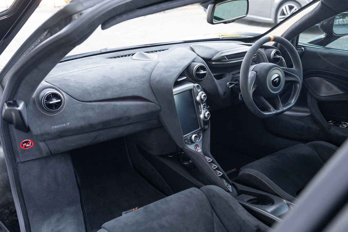 2021 McLaren 765LT