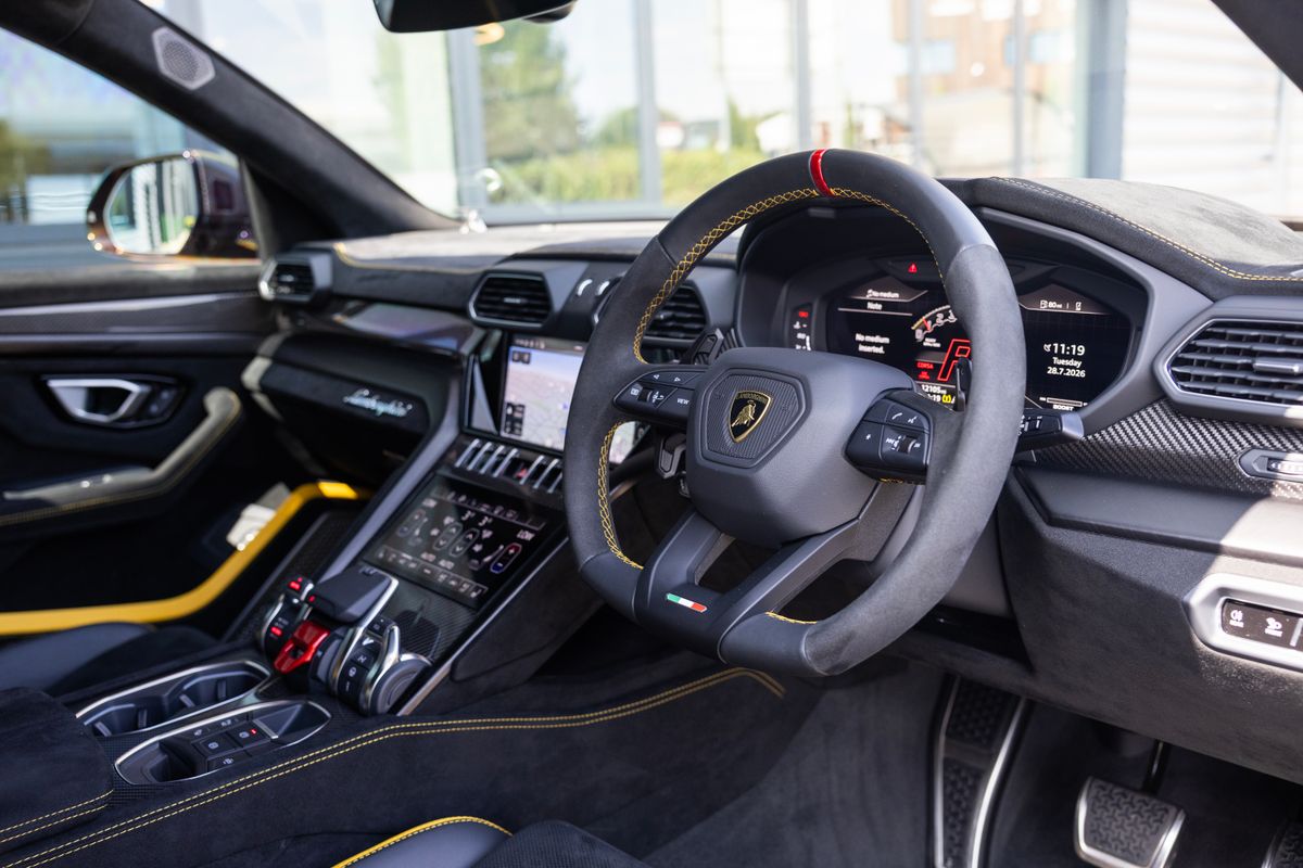 2024 Lamborghini Urus Performante URBAN