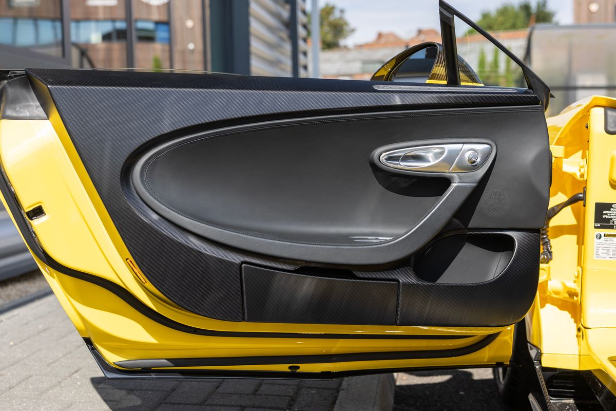 2021 Bugatti Chiron Pur Sport