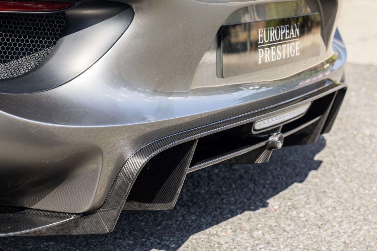 2015 Porsche 918 Spyder Weissach