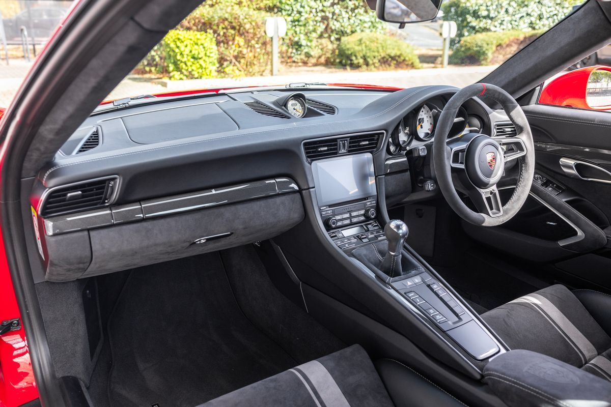 2018 Porsche 911 (991.2) GT3