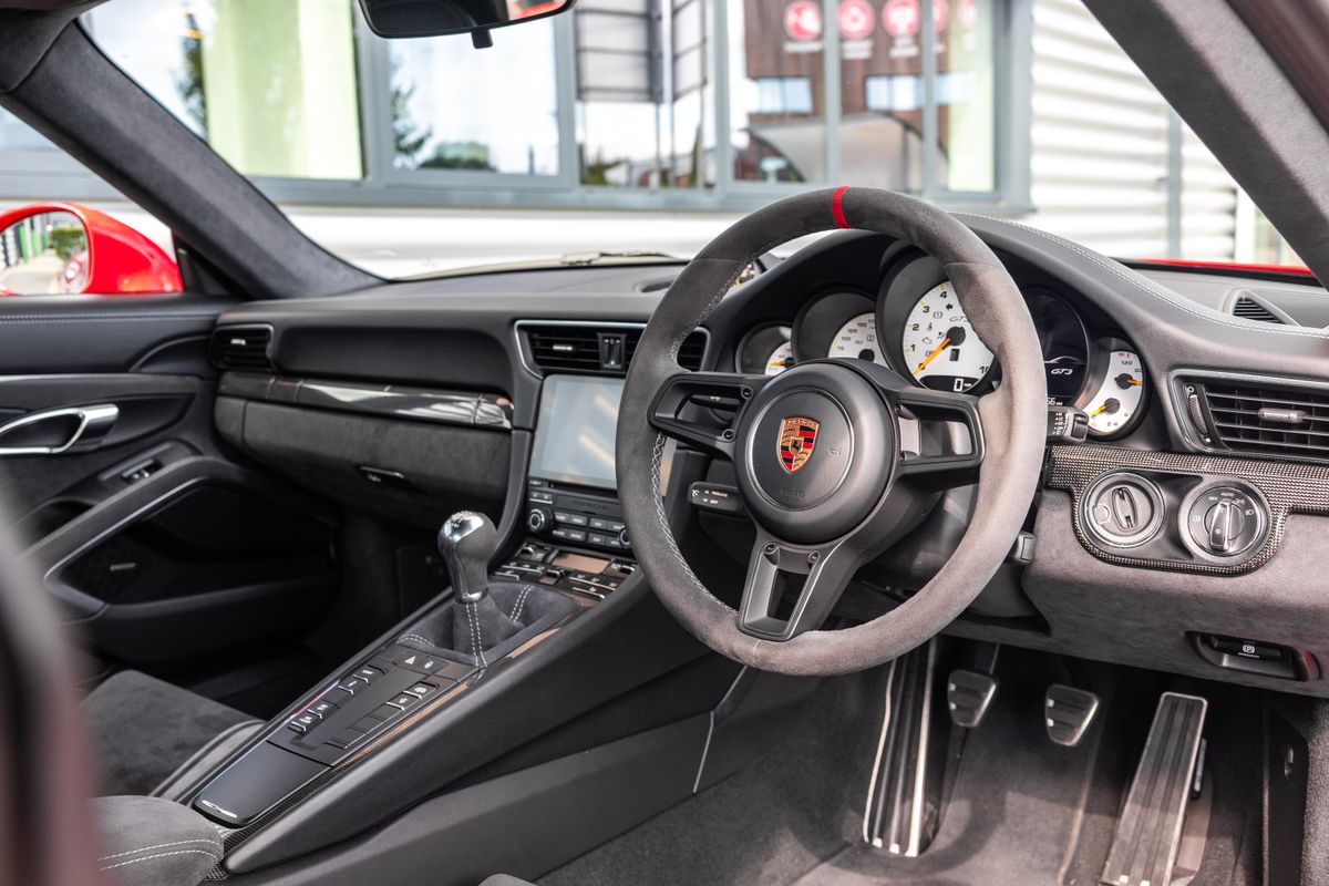 2018 Porsche 911 (991.2) GT3