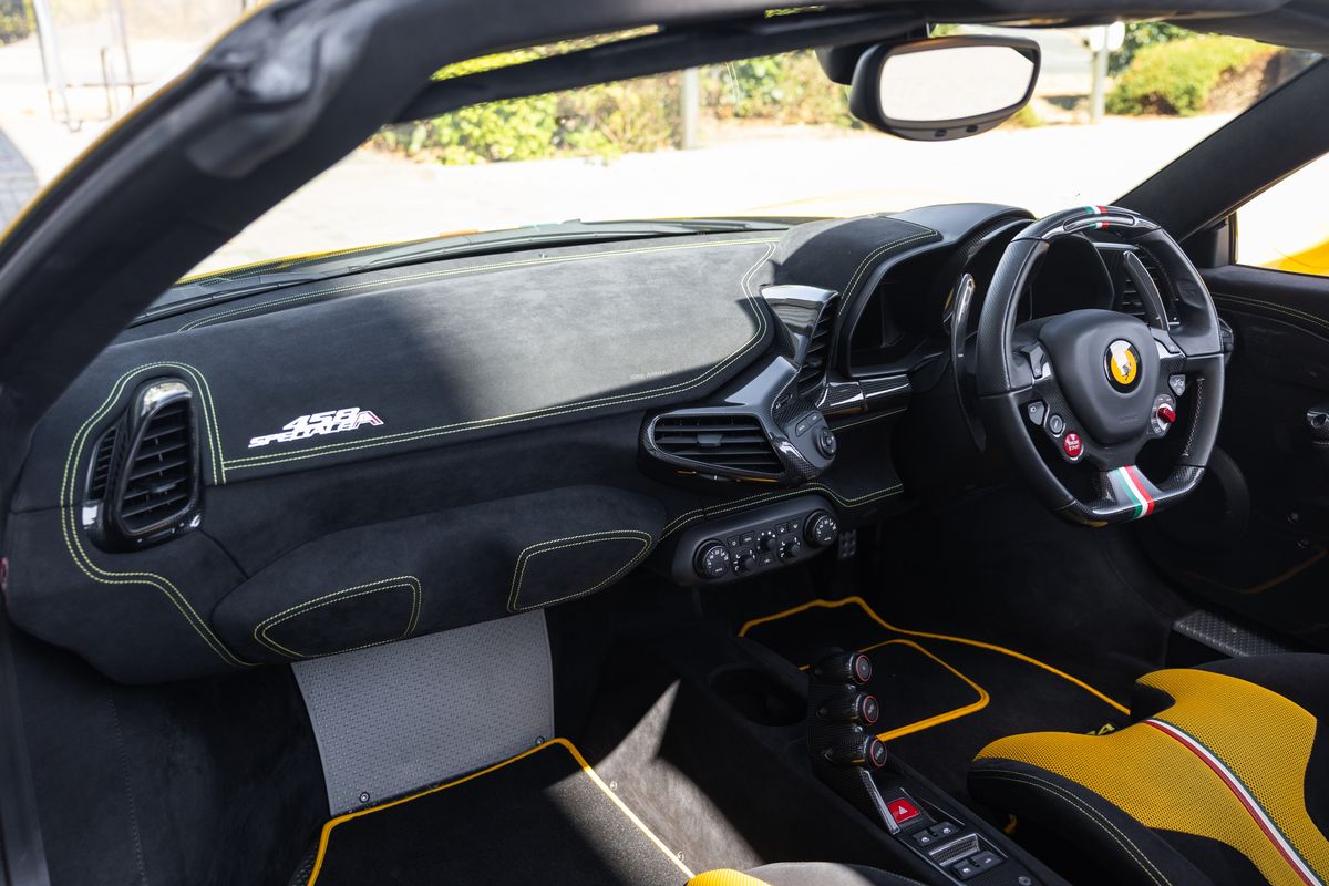 2015 Ferrari 458 Speciale Aperta