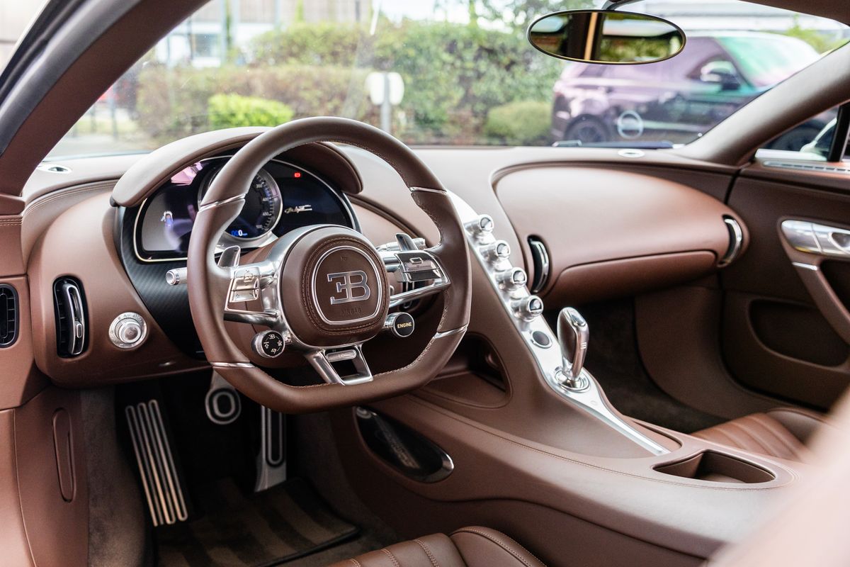 2020 Bugatti Chiron Sport