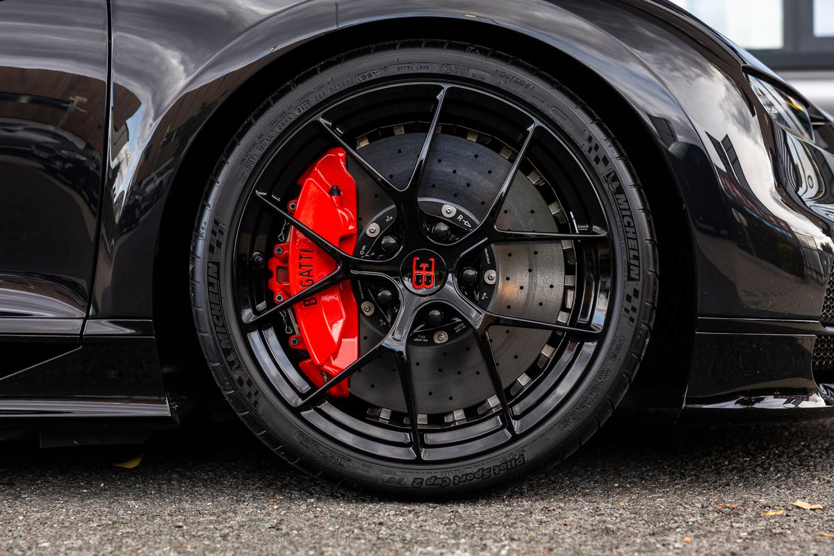 2020 Bugatti Chiron Sport