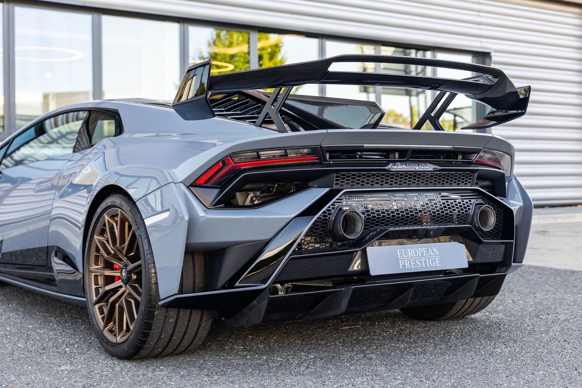 2023 Lamborghini Huracán STO 60th Anniversary Edition