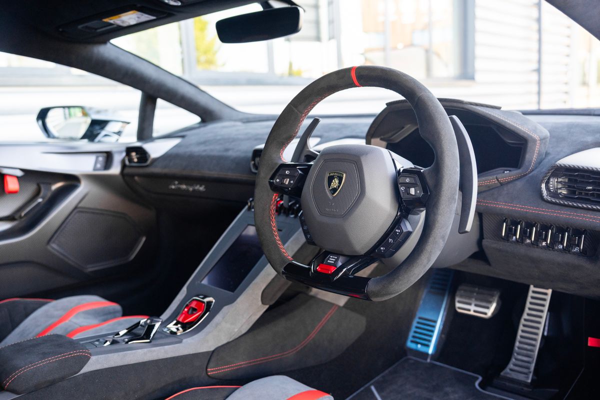 2023 Lamborghini Huracán STO 60th Anniversary Edition