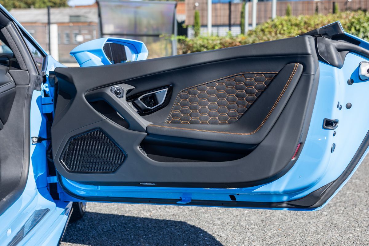 2023 Lamborghini Huracán Evo Spyder