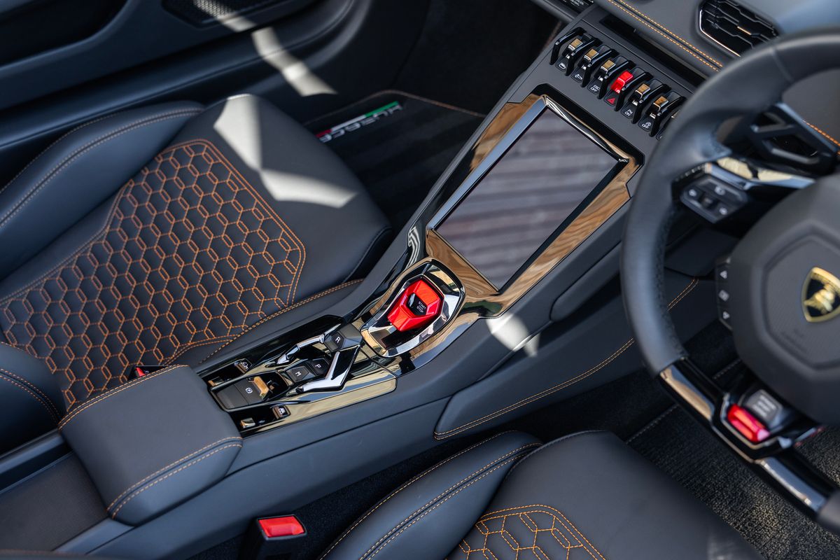 2023 Lamborghini Huracán Evo Spyder