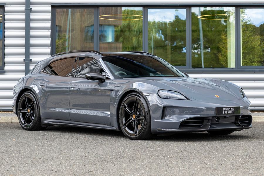 Porsche Taycan GTS Sport Turismo