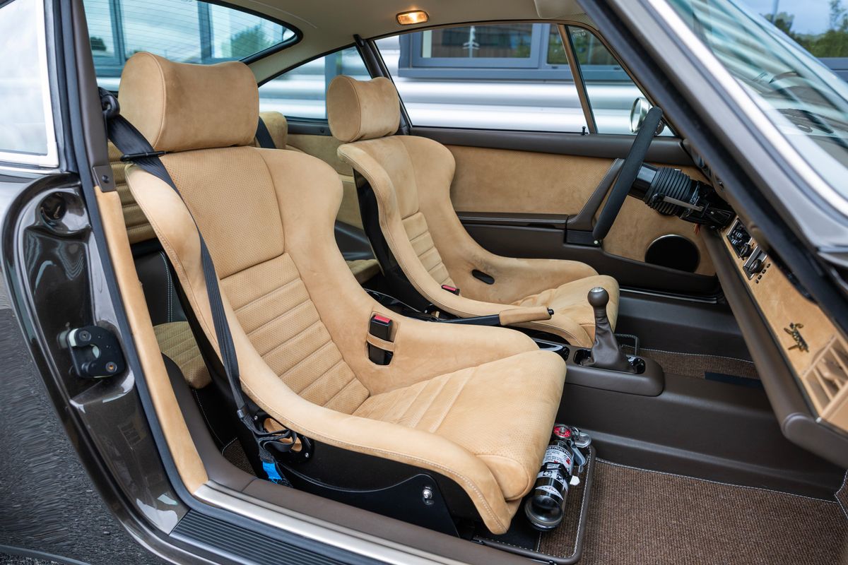 1990 Porsche 911 (964) Reimagined By Singer "Classic Study" Indy Commission