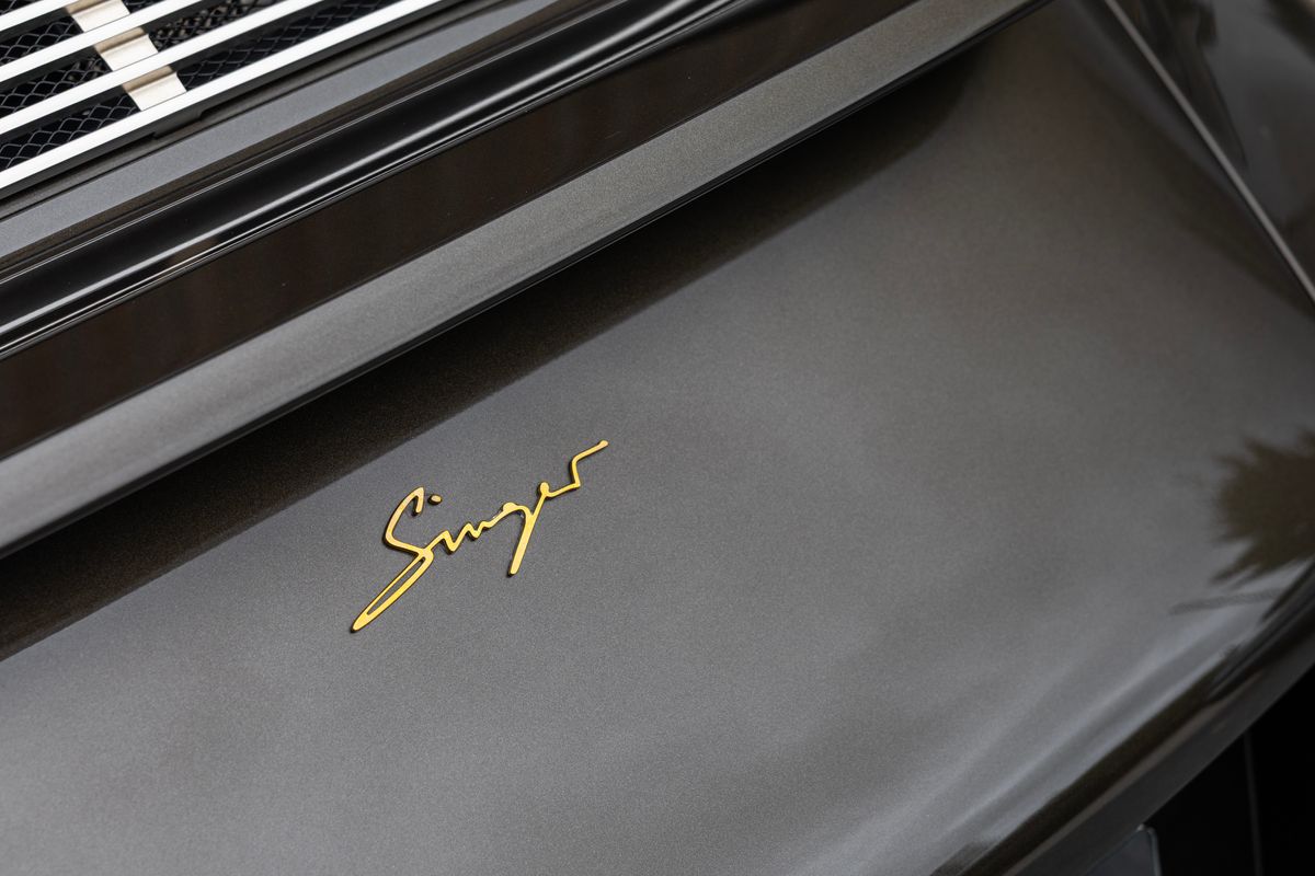 1990 Porsche 911 (964) Reimagined By Singer "Classic Study" Indy Commission