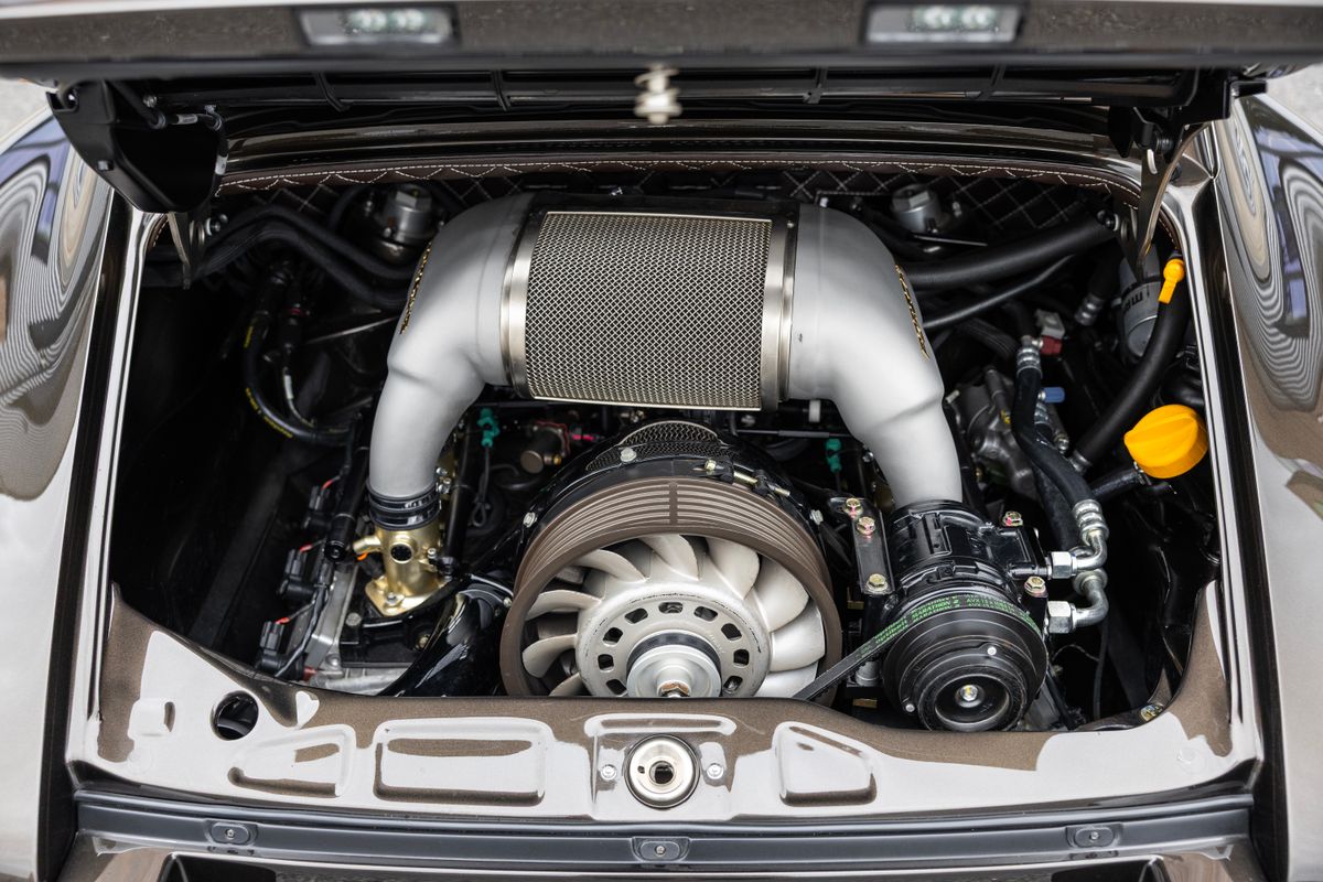 1990 Porsche 911 (964) Reimagined By Singer "Classic Study" Indy Commission