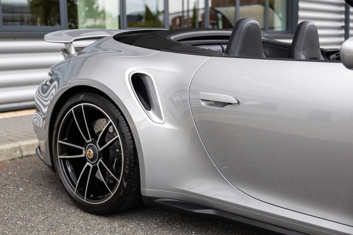 2024 Porsche 911 (992) Turbo Cabriolet