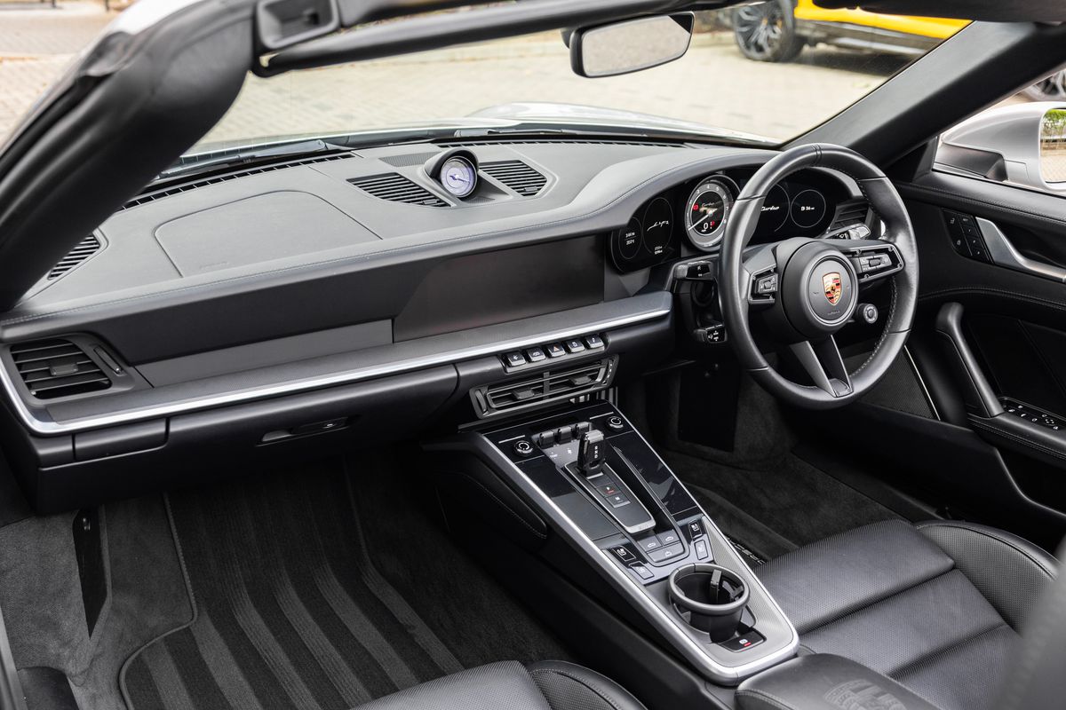 2024 Porsche 911 (992) Turbo Cabriolet