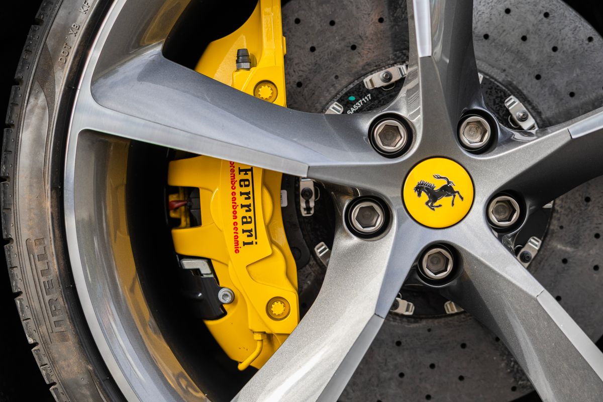 2020 Ferrari Monza SP2