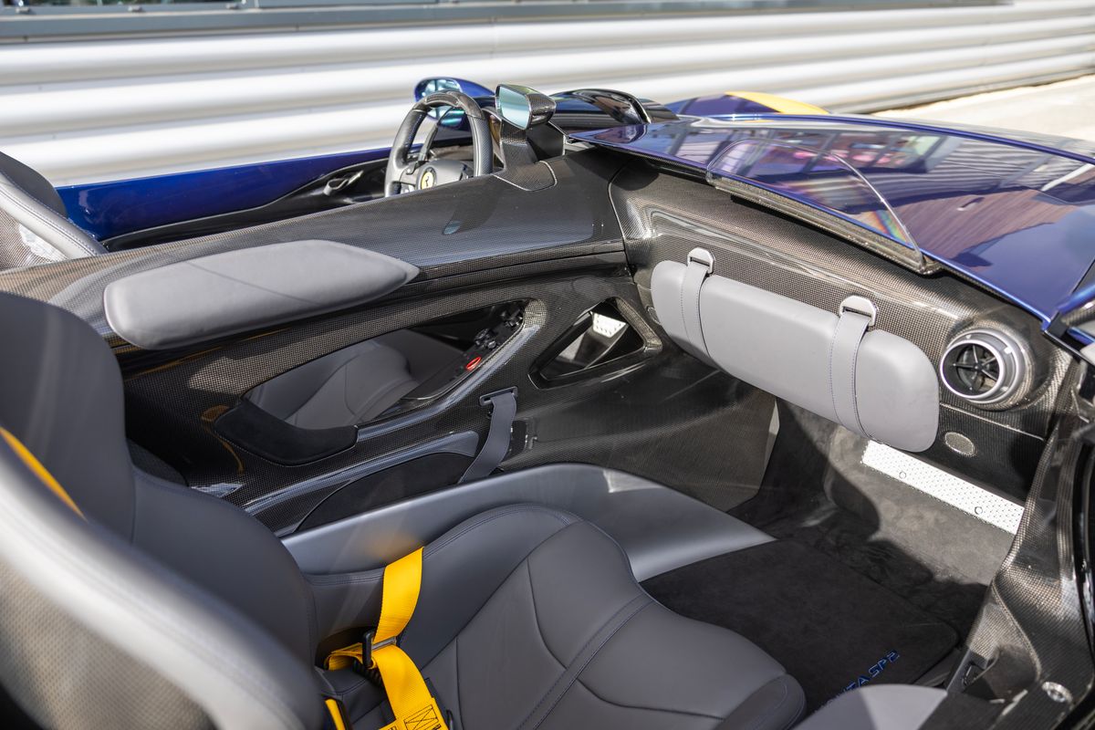 2020 Ferrari Monza SP2