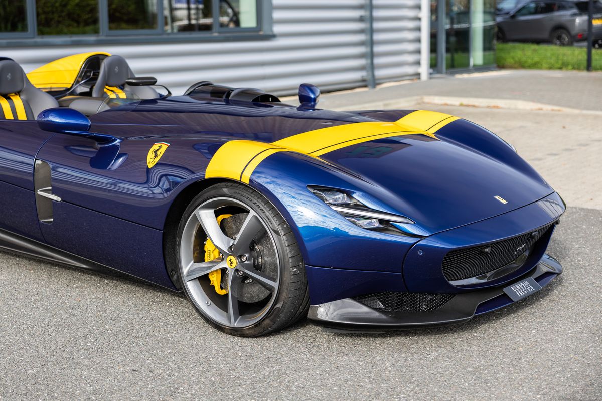 2020 Ferrari Monza SP2