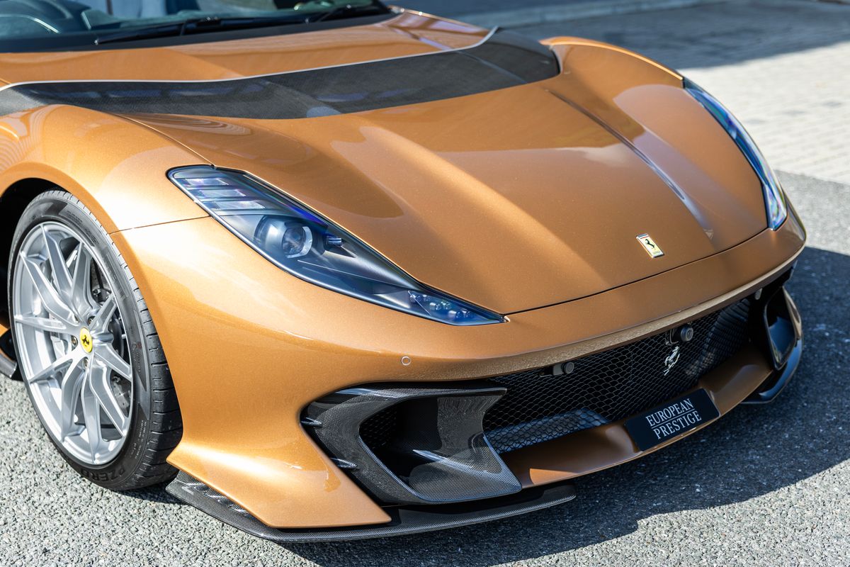 2024 Ferrari 812 Competizione Aperta