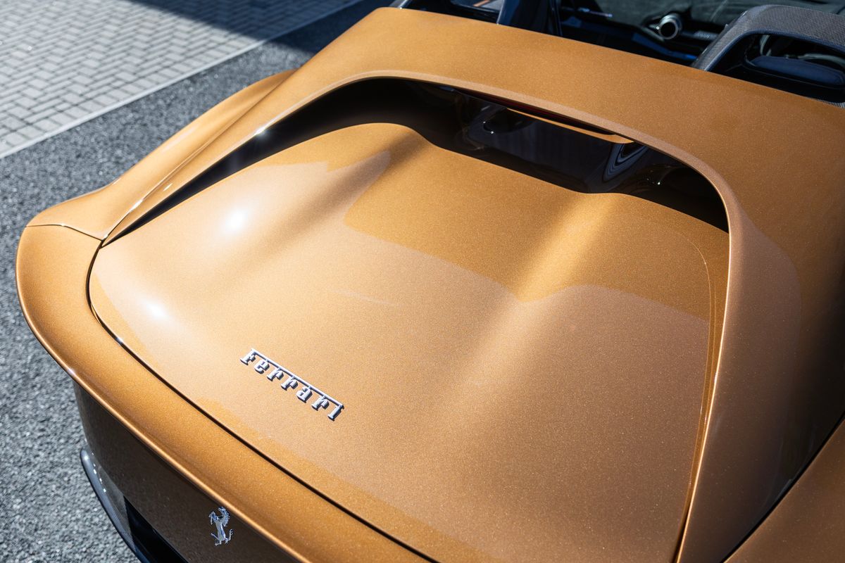 2024 Ferrari 812 Competizione Aperta