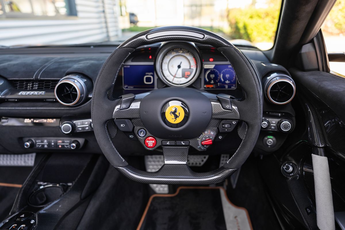 2024 Ferrari 812 Competizione Aperta