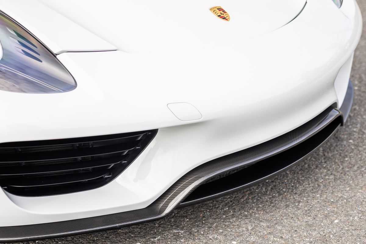 2015 Porsche 918 Spyder Weissach