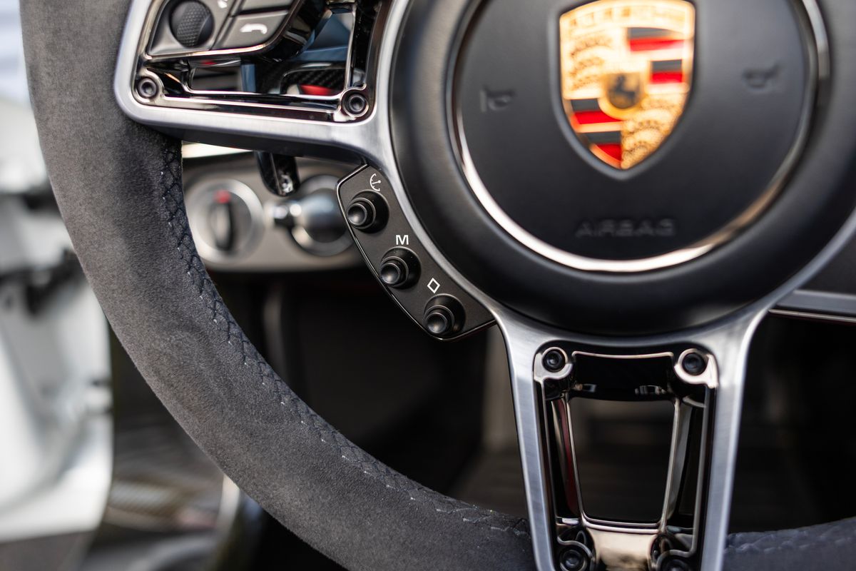 2015 Porsche 918 Spyder Weissach