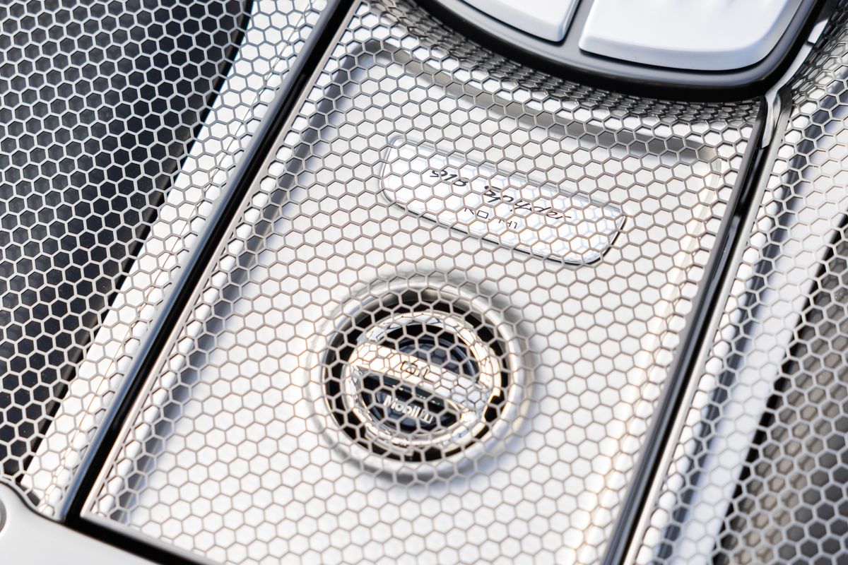 2015 Porsche 918 Spyder Weissach