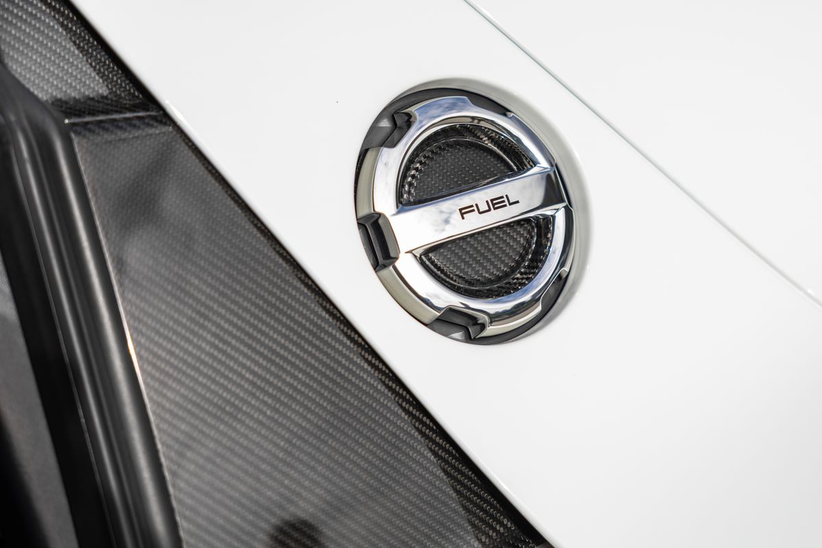 2015 Porsche 918 Spyder Weissach