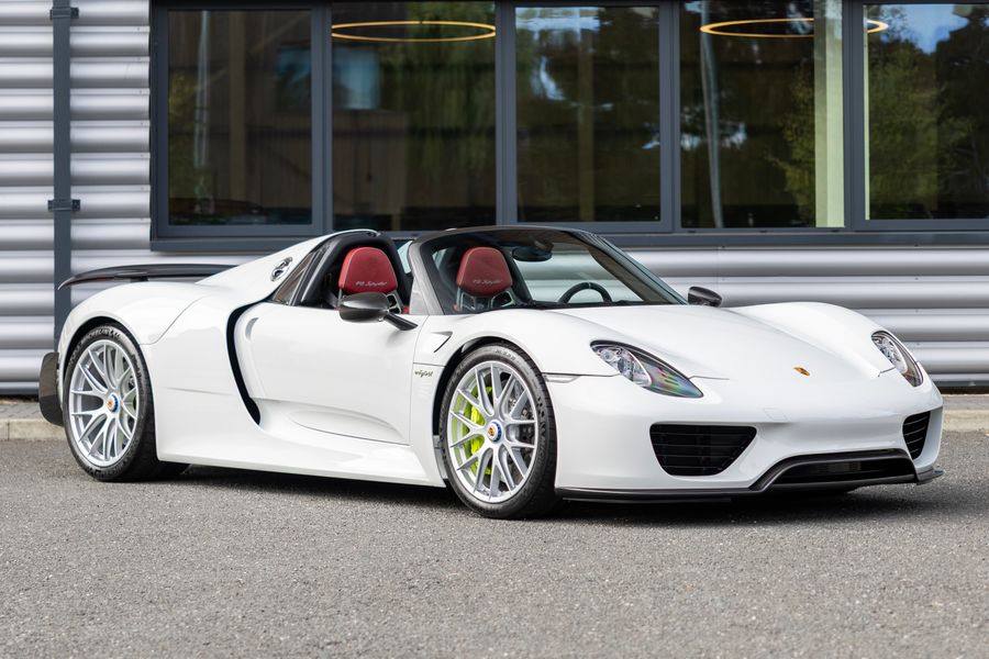 Porsche 918 Spyder Weissach