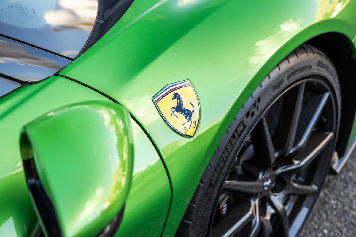 2022 Ferrari SF90 Spider