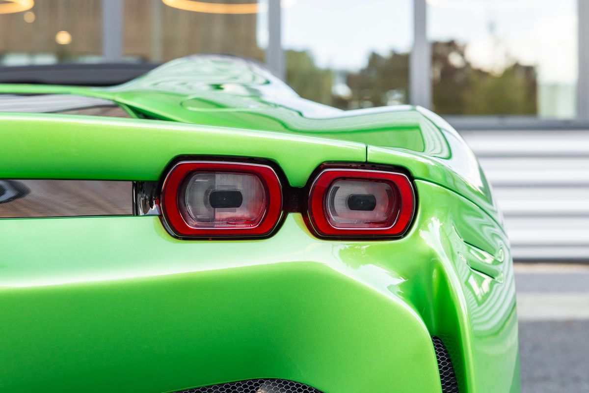 2022 Ferrari SF90 Spider