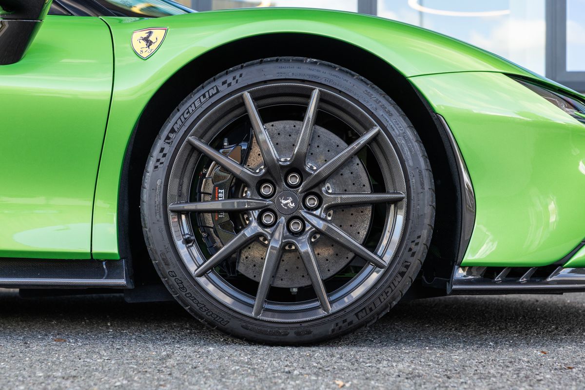 2022 Ferrari SF90 Spider