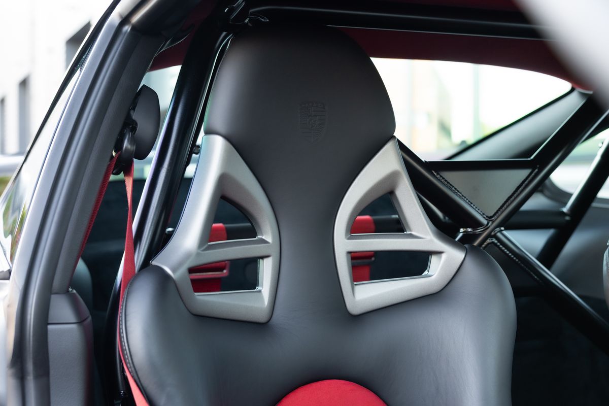 2011 Porsche 911 (997.2) GT2 RS