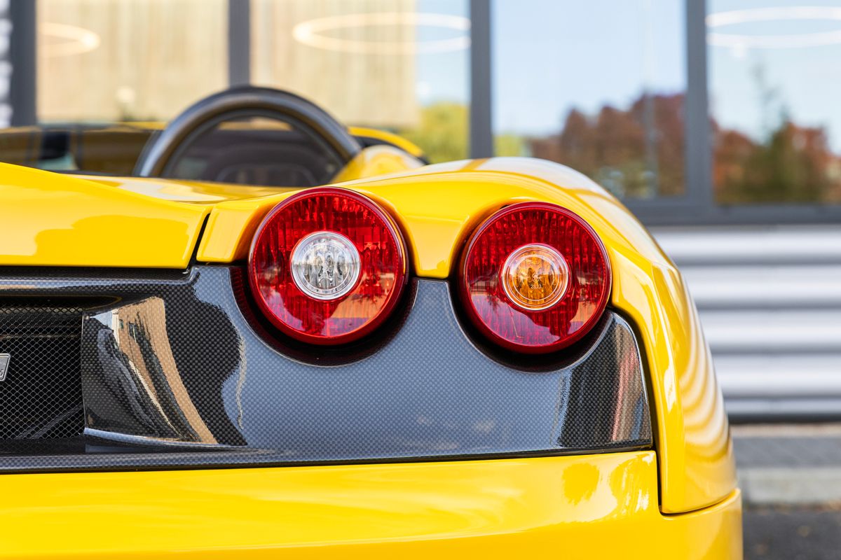 2009 Ferrari 430 Scuderia Spider 16M