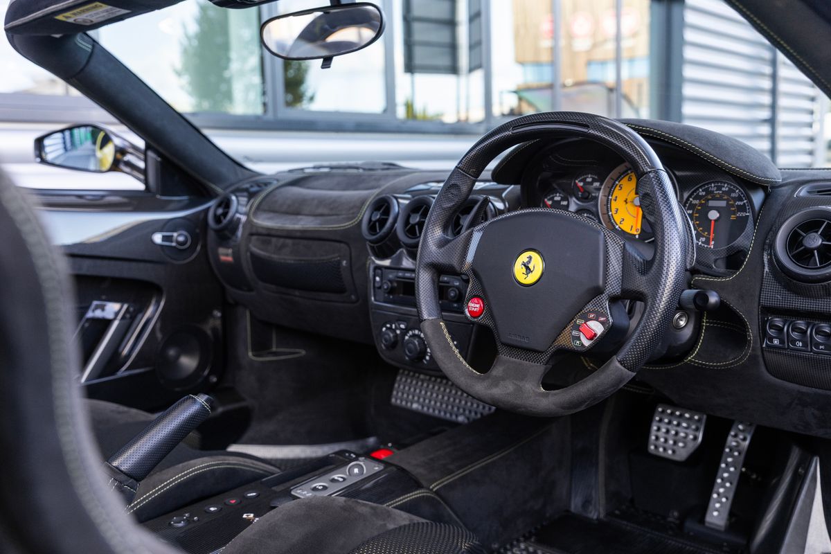 2009 Ferrari 430 Scuderia Spider 16M