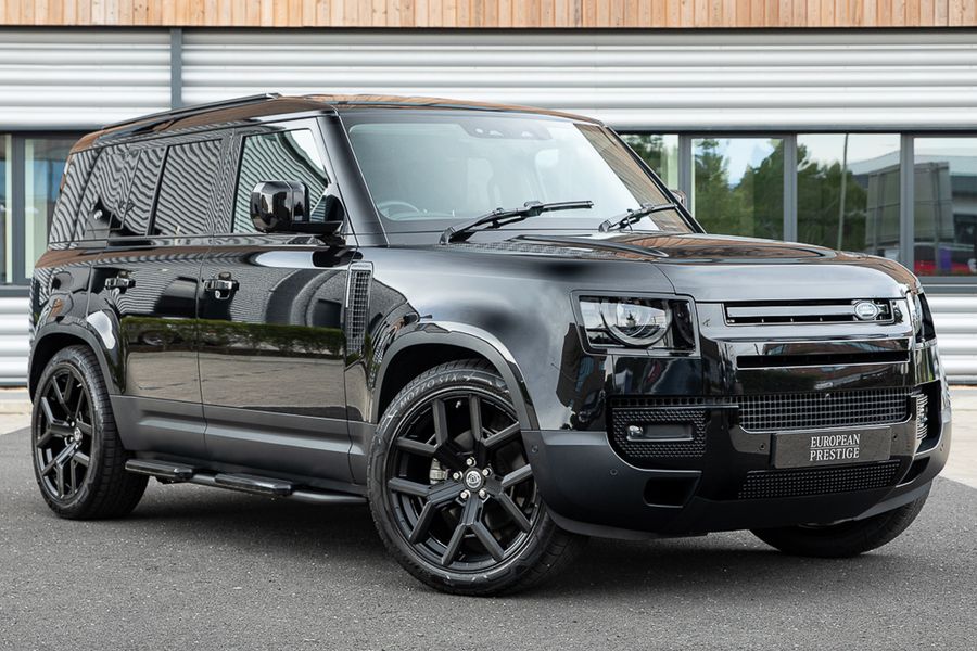 Land Rover Defender SE