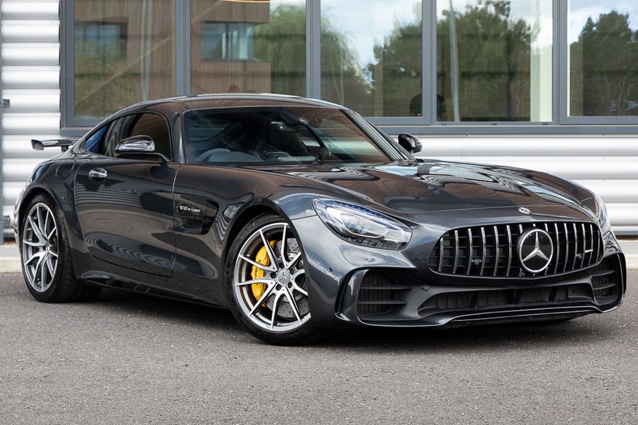 Mercedes-Benz AMG GT-R Premium