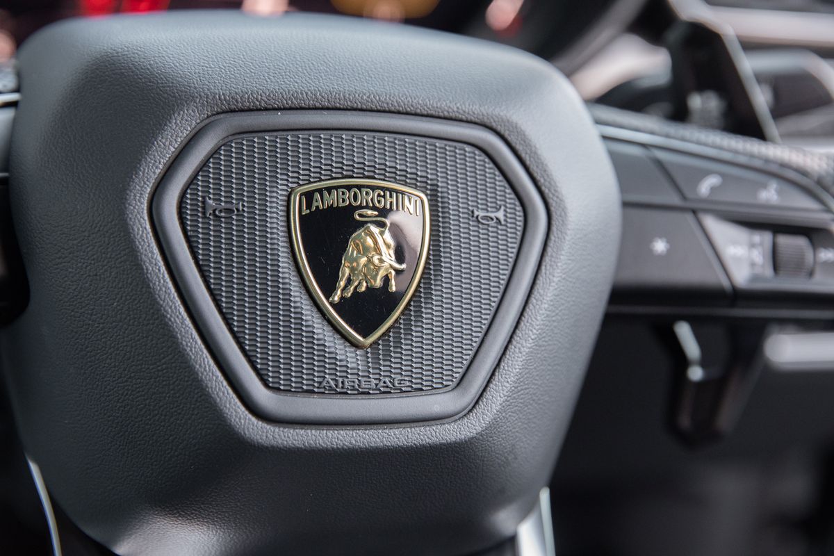 2020 Lamborghini Urus 4.0 V8 BiTurbo