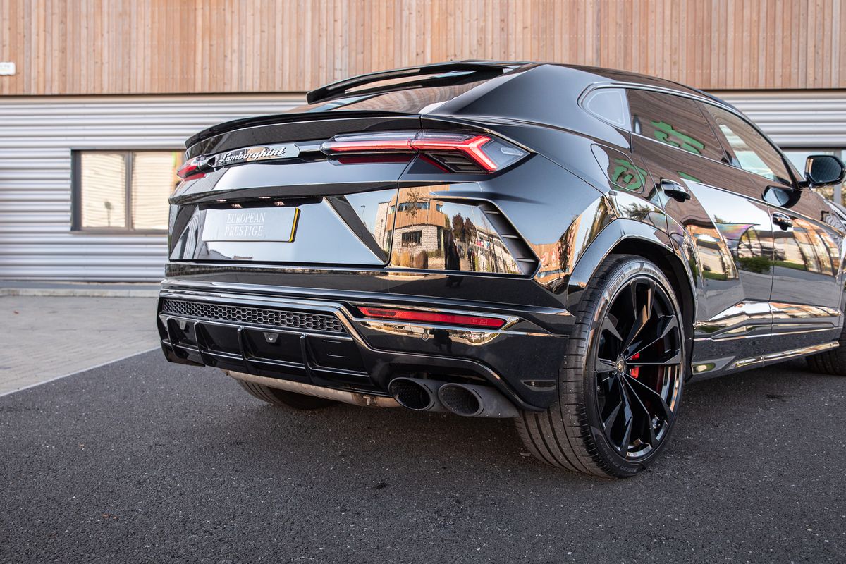 2020 Lamborghini Urus 4.0 V8 BiTurbo