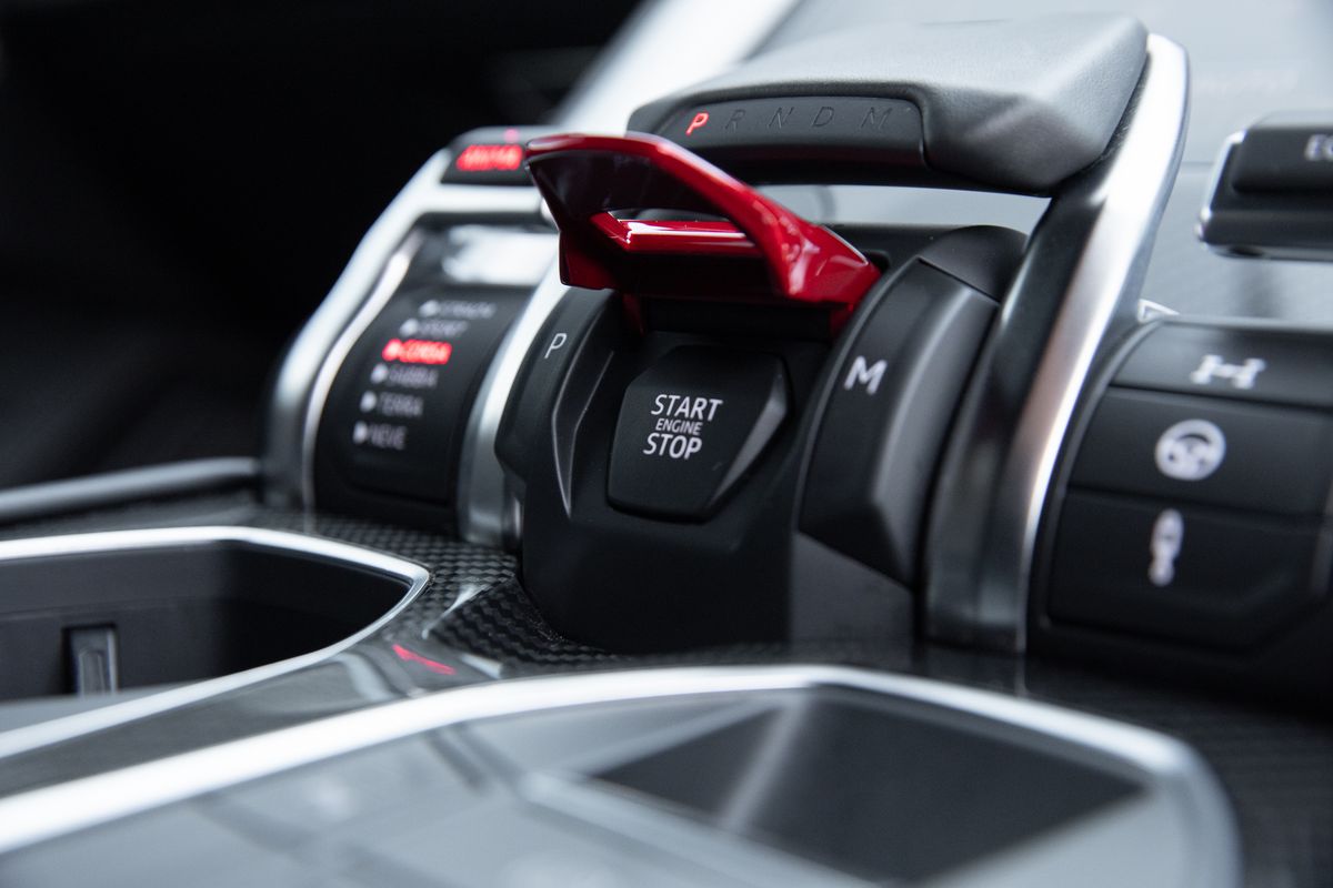2020 Lamborghini Urus 4.0 V8 BiTurbo