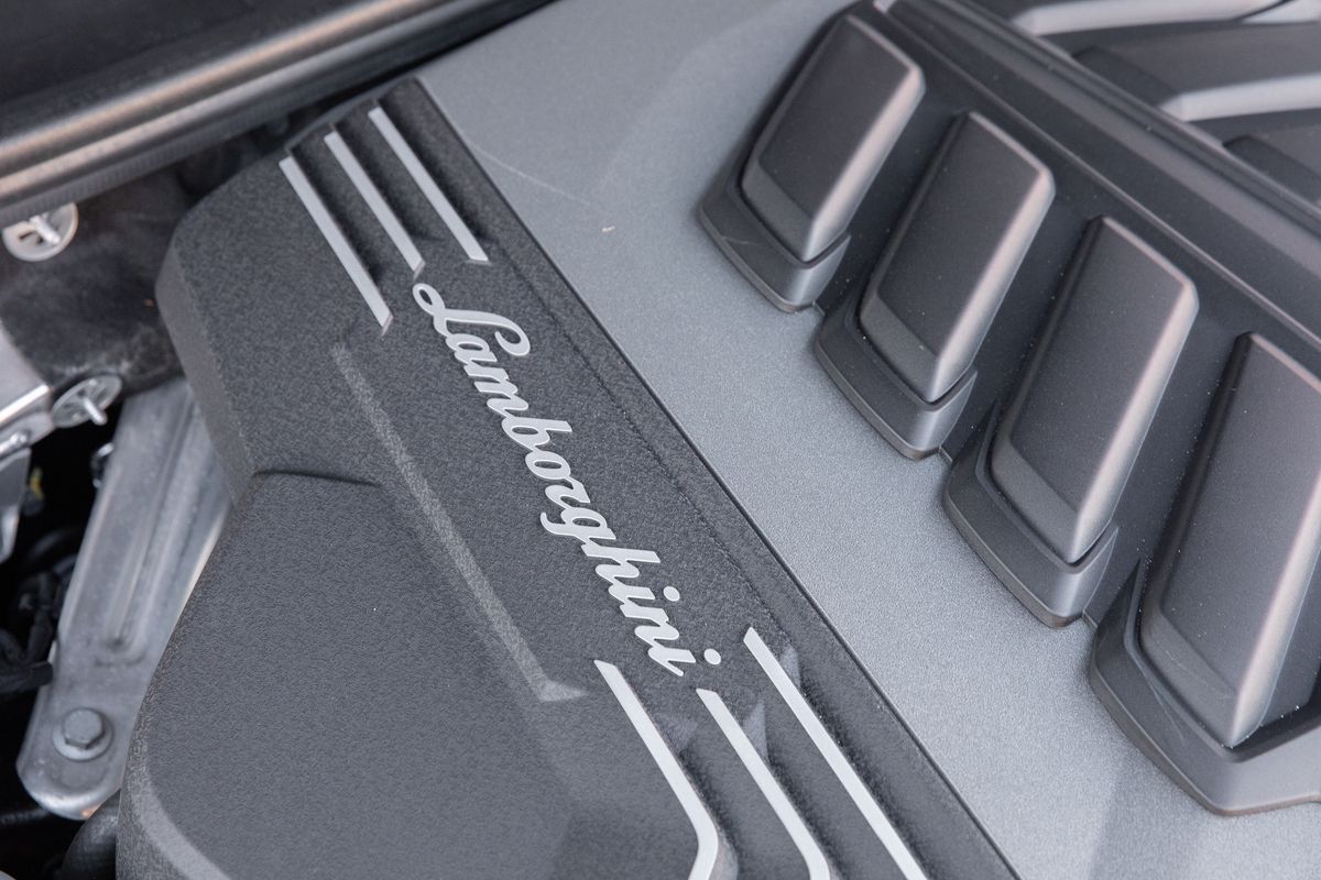 2020 Lamborghini Urus 4.0 V8 BiTurbo