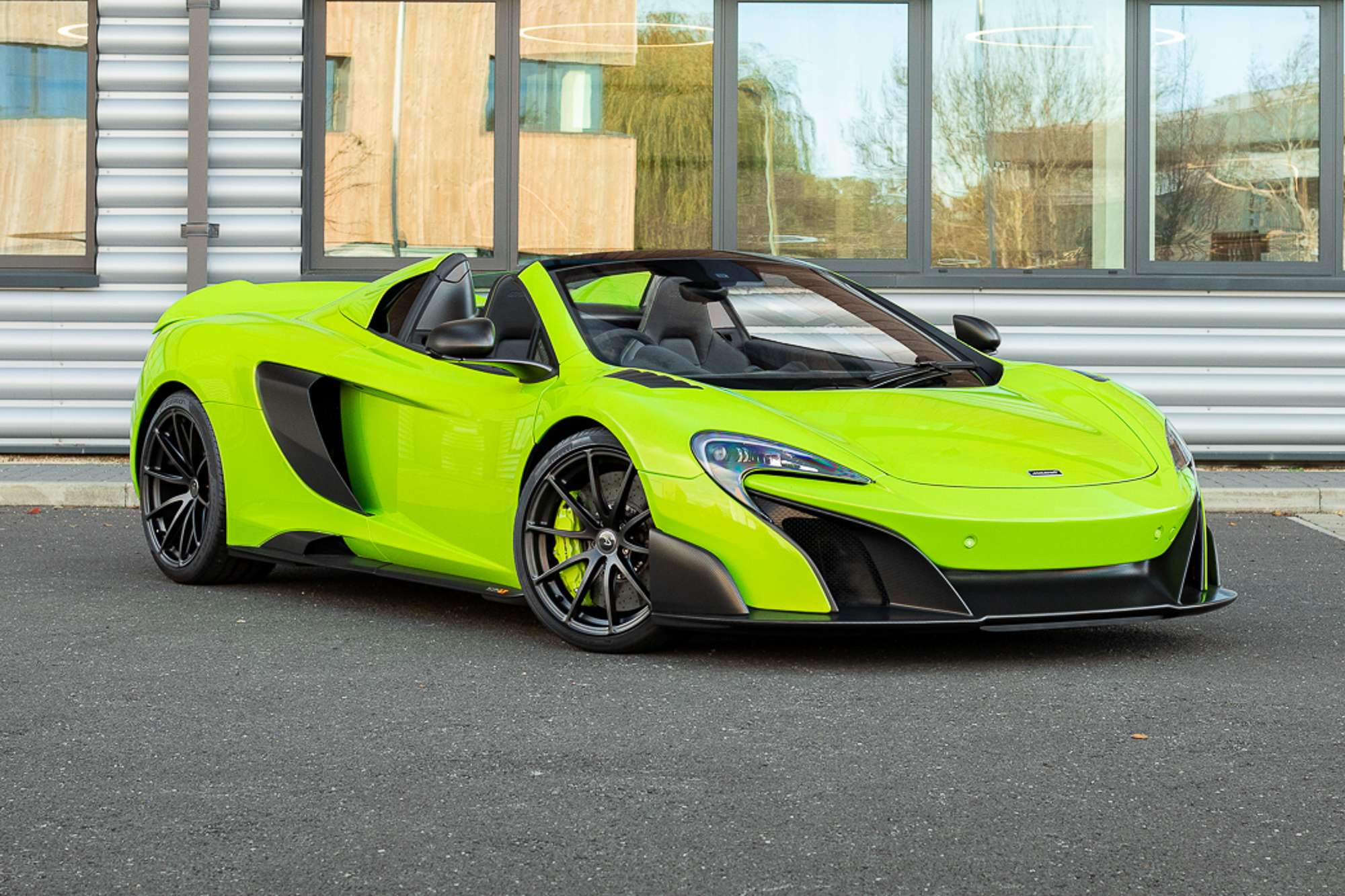 2016 Mclaren 675LT Spider 3.8T V8 SSG Previously Sold | European