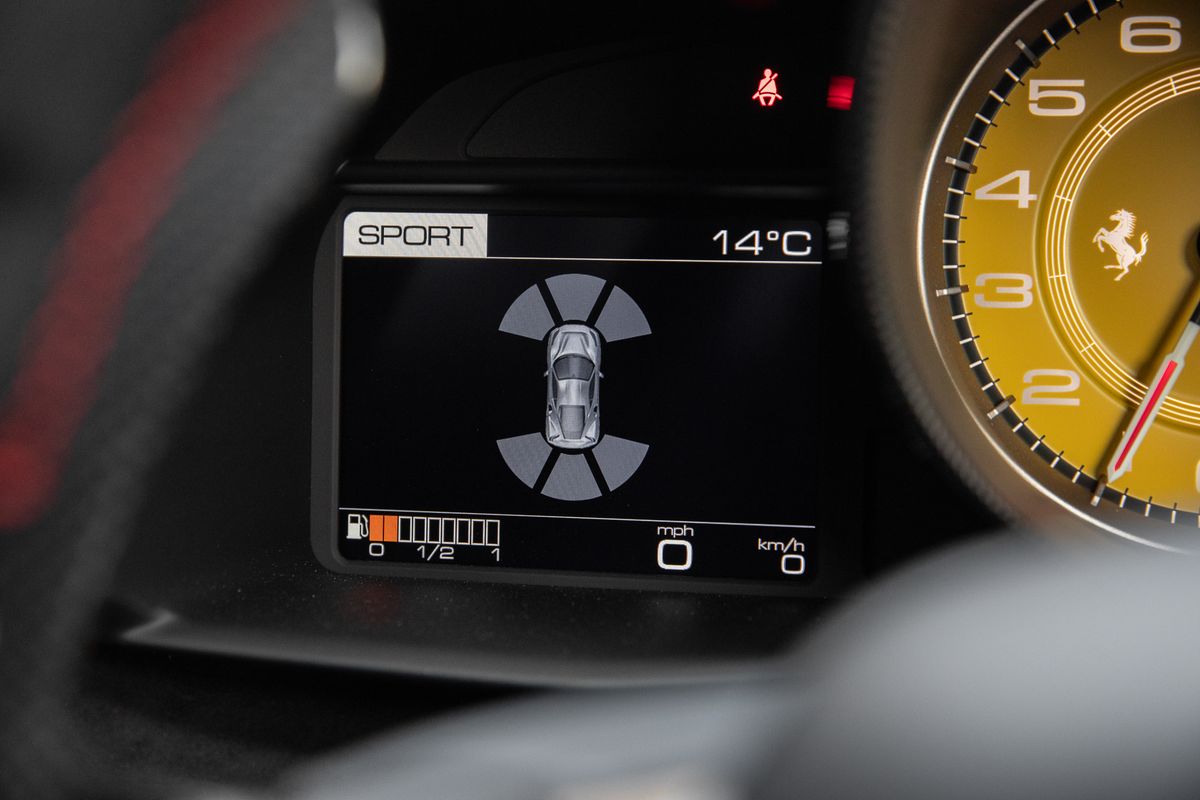 2020 Ferrari 488 Pista 3.9T V8 F1 DCT