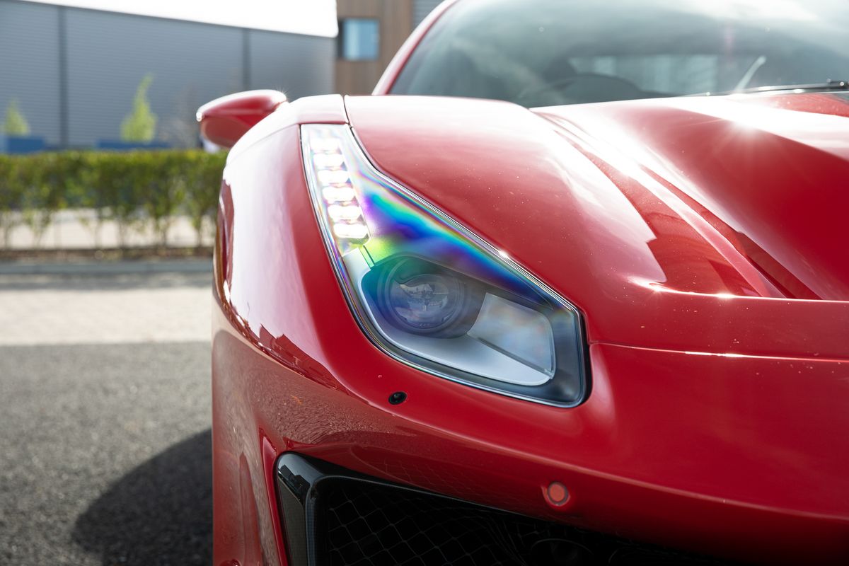 2020 Ferrari 488 Pista 3.9T V8 F1 DCT