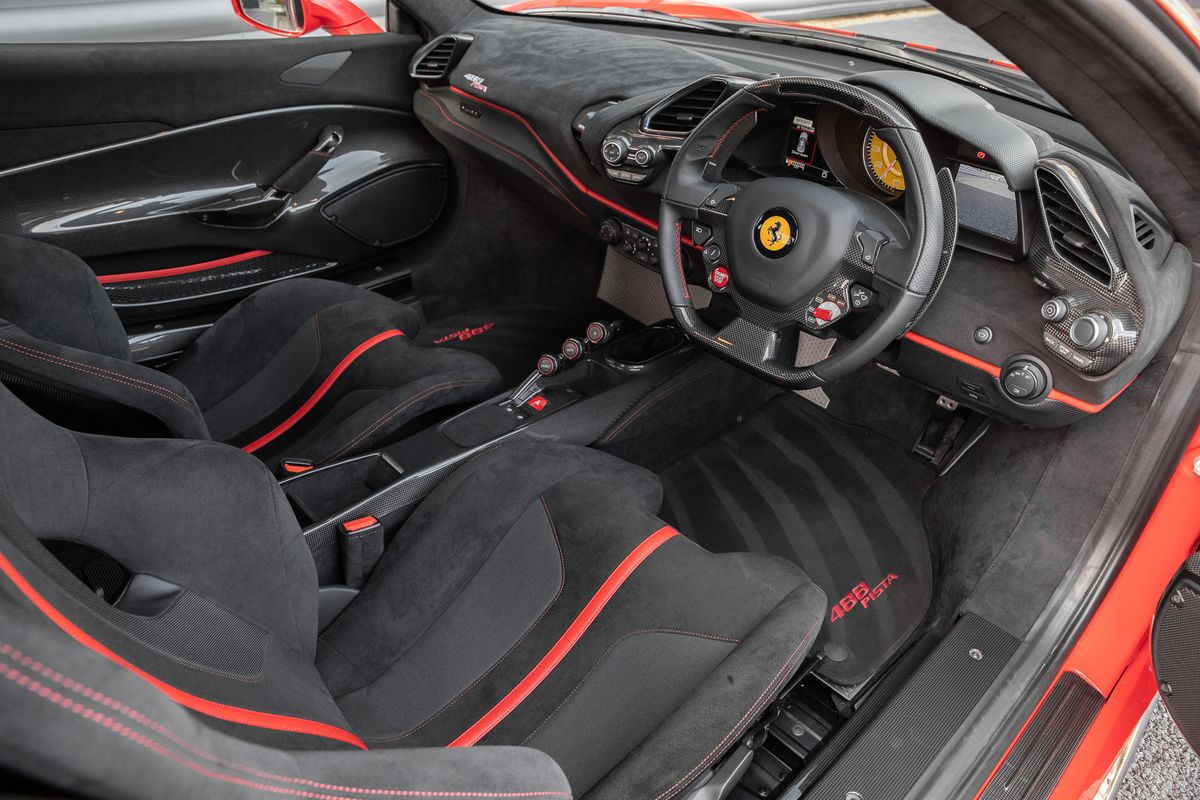 2020 Ferrari 488 Pista 3.9T V8 F1 DCT