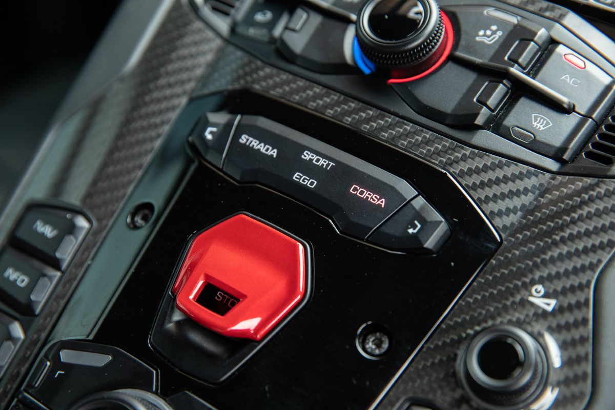 2019 Lamborghini Aventador SVJ 6.5 V12 LP770-4