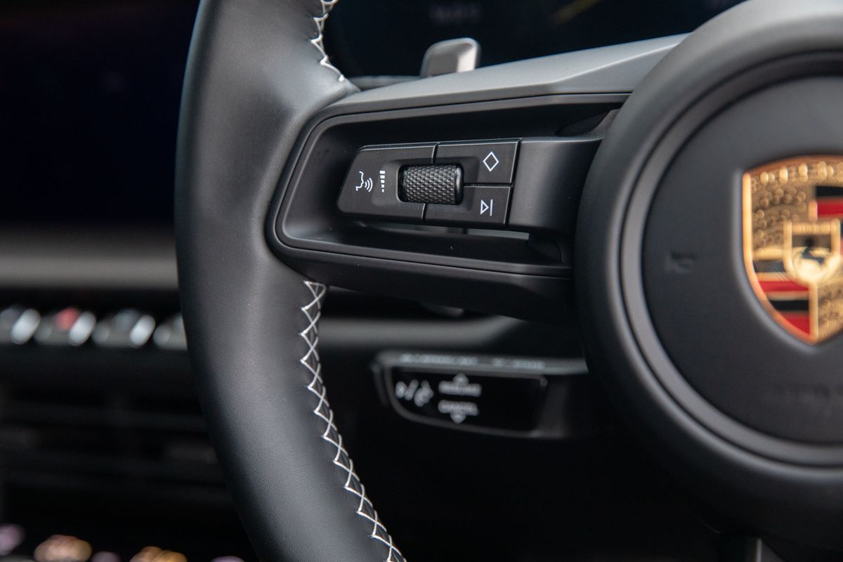 2022 Porsche 911 GT3 Touring PDK